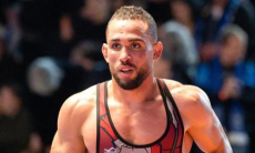 У проигравшего в Казахстане борца чуть не отобрали победу на чемпионате Европы