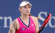 «Ей придется смириться». В Польше отреагировали на вылет Рыбакиной из топ-10