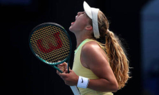 Мирра Андреева устроила шоу после поражения сестры. Видео