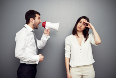 Астролог предупредила о росте конфликтов весной 2025 года из-за Меркурия в Овне