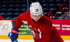 Команда казахстанца потерпела второе поражение в четвертьфинале WHL