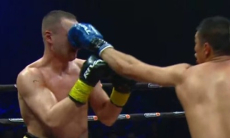 Казах нокаутировал непобежденного российского боксера. Видео