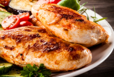 Ученые обнаружили в курином мясе опасные бактерии