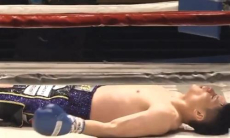 Зверским нокаутом с одного удара завершился титульный бой в весе Алимханулы. Видео