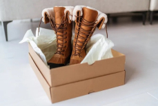 Убираем зимнюю обувь. Как подготовить и в чем хранить, чтобы она оставалась как новая