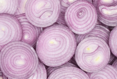 Кому нельзя есть репчатый лук