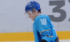 «Барыс» потерпел поражение в матче с 15 шайбами