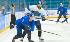 Казахстан провел матч с буллитами перед стартом на чемпионате мира по хоккею