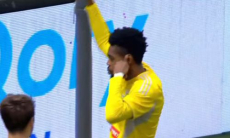 «Астана» победила в матче с дублем и догнала «Кайрат» в КПЛ