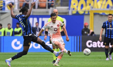 Нападающий сборной Узбекистана помог сотворить сенсацию в Серии А. Видео