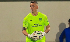 Вратарь сборной Казахстана помог сотворить сенсацию в зарубежном чемпионате