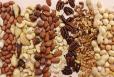 Как сушить орехи — три проверенных способа на все случаи жизни