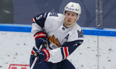 Стала известна зарплата игрока сборной Казахстана в клубе КХЛ