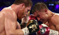 «Канело» предложили бой с Головкиным вместо поединка за «абсолют»