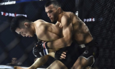 Казахстанский боец «записал» себе победу над россиянином в топовой зарубежной лиге