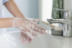 Главная ошибка при мытье рук мылом. Вы тоже ее делаете?