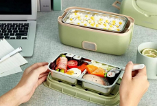 Стало известно, какие контейнеры для еды могут ее отравить