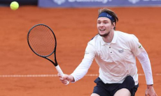 Лучший теннисист Казахстана успешно стартовал на турнире в Риме и нарвался на топового соперника