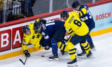Матч Финляндия — Швеция обернулся тремя шайбами на ЧМ-2025 по хоккею