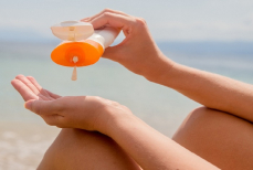 Косметолог объяснила, как правильно выбрать солнцезащитное средство