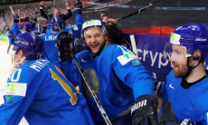 Отказавшийся от гражданства Казахстана хоккеист подписал многомиллионный контракт