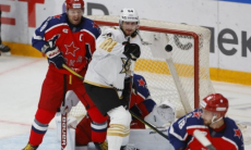 Официально решилась судьба хоккеиста сборной Казахстана в КХЛ