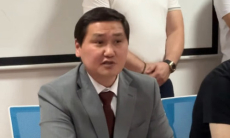 «„Кайсар“ останется в КПЛ». Артаев и Кумыков выступили перед фанатами «волков»