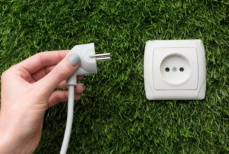 Сколько розеток должно быть в квартире — ответ вас удивит