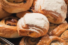 Названа худшая выпечка, которую все покупают для перекуса. Она очень вредит сердцу