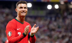 Роналду отреагировал на дебютный гол сына за сборную Португалии