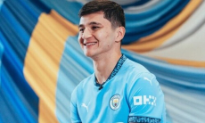 Хусанова после финала Кубка Англии заметили в компании известной блогерши. Фото