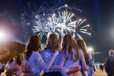 В Минпросвещения высказались о выпускных вечерах для 11-классников