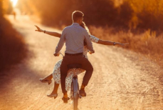 Астрологи назвали самый опасный возраст для каждого знака зодиака