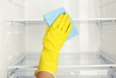 Как часто нужно мыть холодильник — советы, которые продлят срок службы техники
