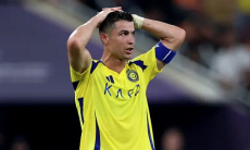 Роналду ужасно пробил пенальти и разозлил болельщиков. Видео