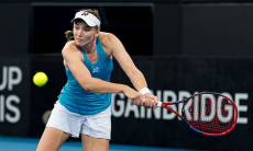 Елена Рыбакина представила игровую форму на «Ролан Гаррос»