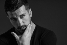 Почему девушки любят плохих парней