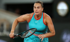 Разгром с «баранкой» за час решил судьбу Арины Соболенко на старте «Ролан Гаррос»
