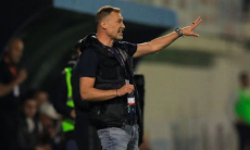 Наставник европейского клуба сделал заявление после победы в матче с участием вратаря сборной Казахстана