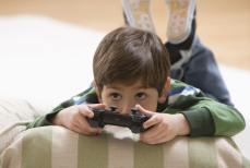 Вниманию родителей — как мошенники обманывают детей через онлайн-игры