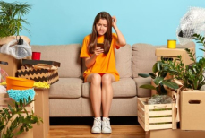 Врач назвал три токсичных домашних предмета, которые нужно выбросить