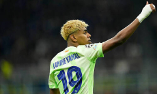 «Барселона» объявила официальное решение по Ламину Ямалю