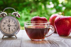 Не кофе и не зеленый чай. Ученые нашли единственный напиток, который действительно продлевает жизнь