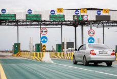 Стоимость проезда по платным трассам в Казахстане пересмотрят