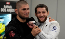 Хабиб Нурмагомедов взял под контроль следующего соперника казахстанца в UFC