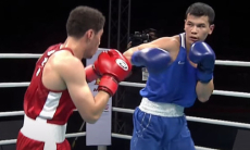 Судьи решили судьбу боя Казахстан — Узбекистан за медаль в боксе