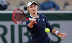 Сколько уже заработала Елена Рыбакина на «Ролан Гаррос»