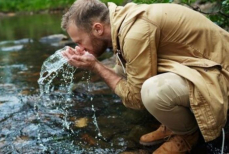 Миф о природной чистоте. Что на самом деле скрывается в родниковой воде