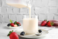 Кому совершенно противопоказан кефир — не стоит испытывать себя