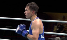 Казахстан лишили двух финалов на престижном турнире по боксу в Бангкоке